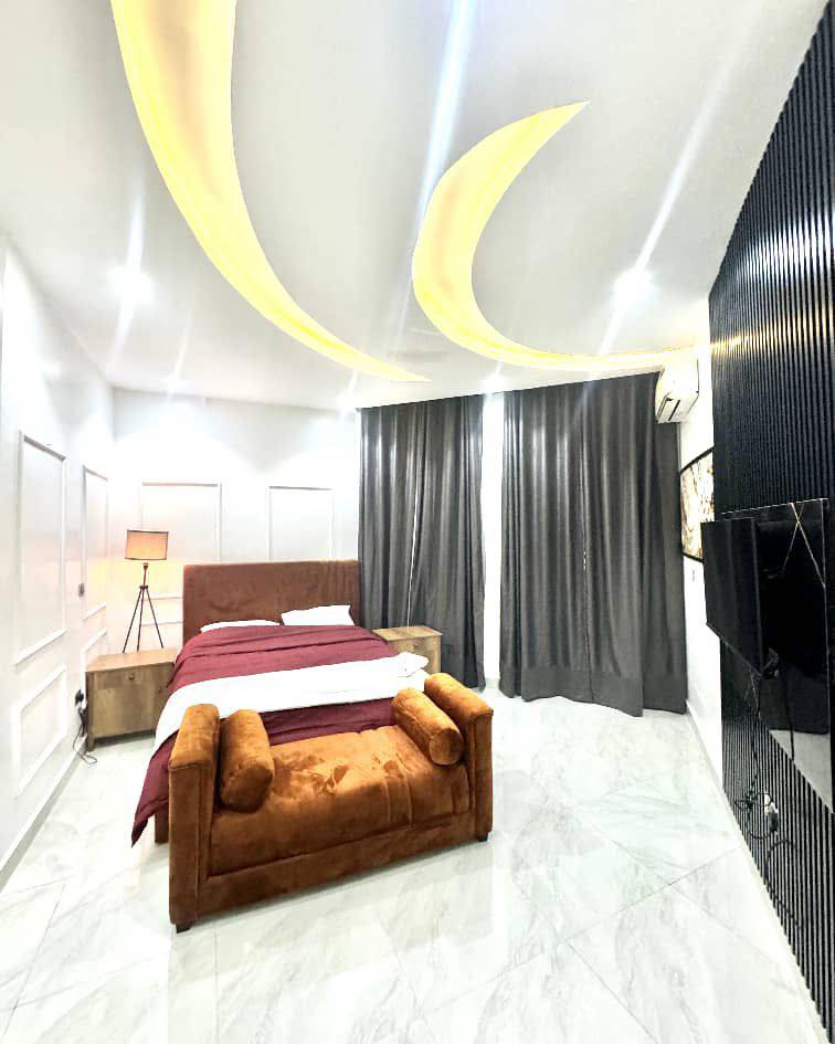 Bedrooms in AstroStay Abuja apartments are finished to a high standard. Bedrooms in AstroStay Abuja apartments are finished to a high standard, with proper air-conditioning, blackout curtains, and en-suite access so business guests can rest and recover properly between commitments.